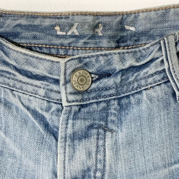 Limited Express boyfriend jeans - Picture 3 of 15